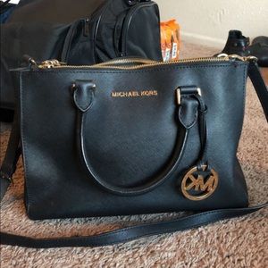 Michael Kors Sutton Bag